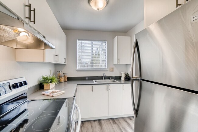 Building Photo - Private 2BR Standalone Home | Spacious 895 Sq Ft Living in Auburn