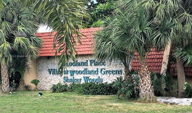 Building Photo - 6061 Shaker Wood Cir