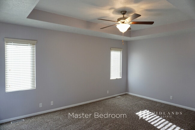 Building Photo - Hyda Hills 2-Story