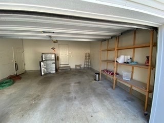 Building Photo - 913 Pine St