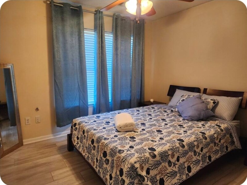 Building Photo - 458 Swanson Dr