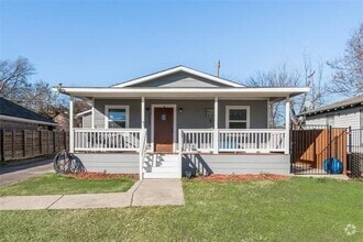 Building Photo - 5508 Diaz Ave