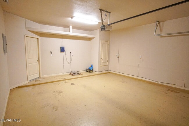 Building Photo - 14508 Smokey Point Dr
