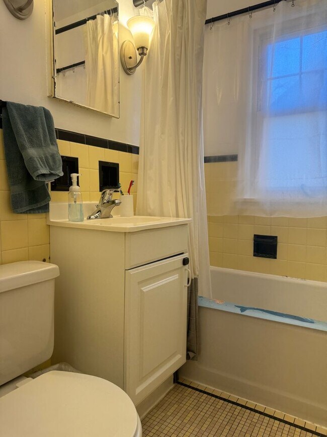 Building Photo - Charming Brick Ranch with Finished Basement & Fenced Yard