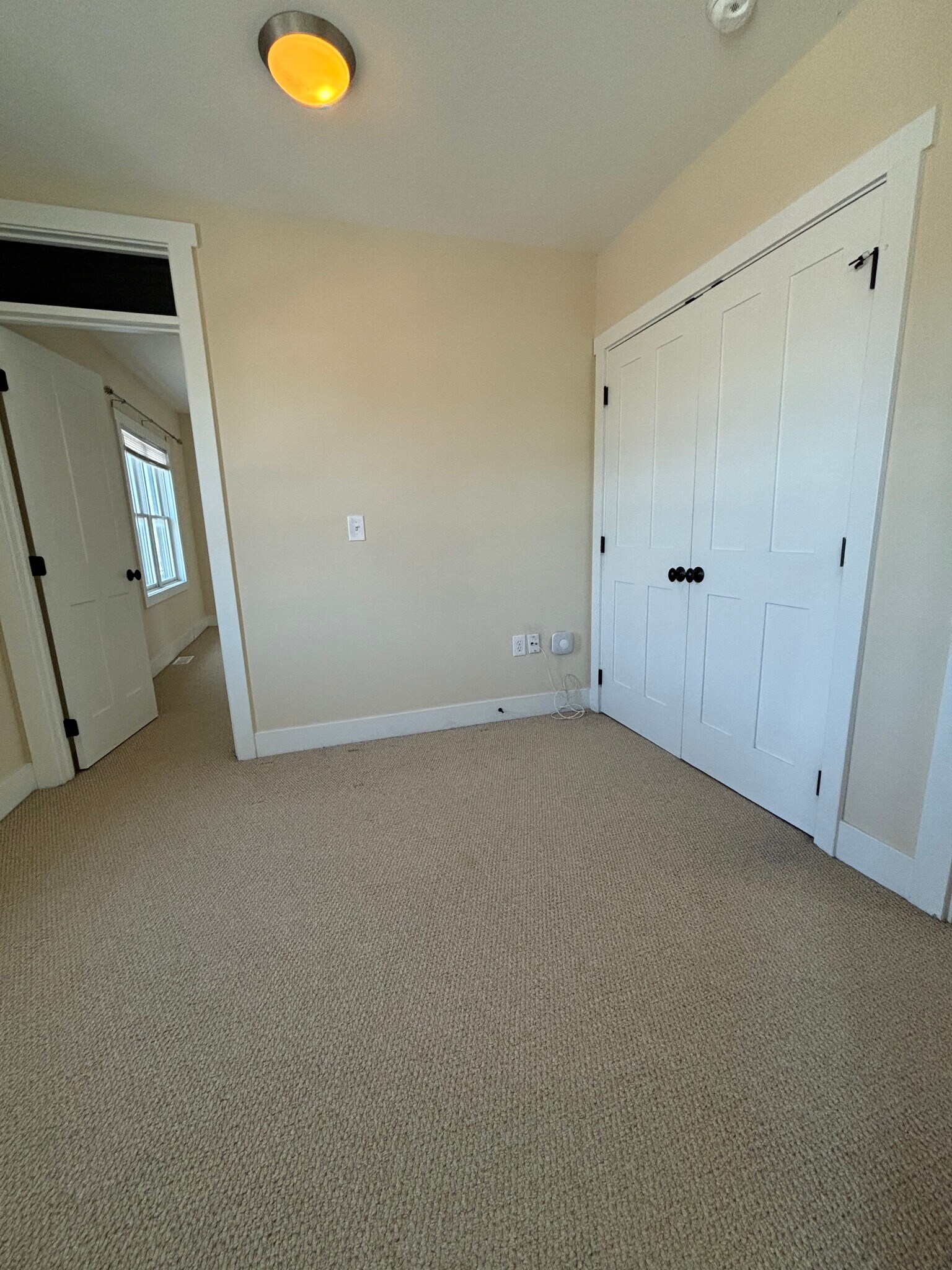 Building Photo - 1455 Mews Ct