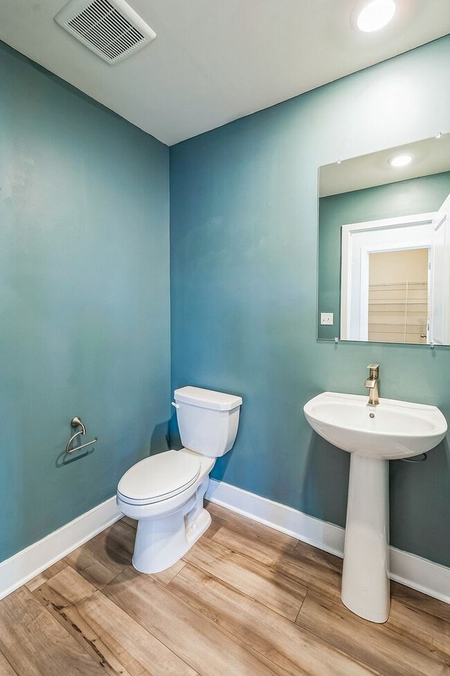 Building Photo - 4158 Skipton Pl