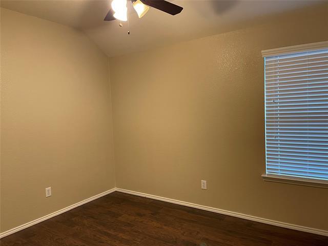 Building Photo - 9320 Jerico Dr