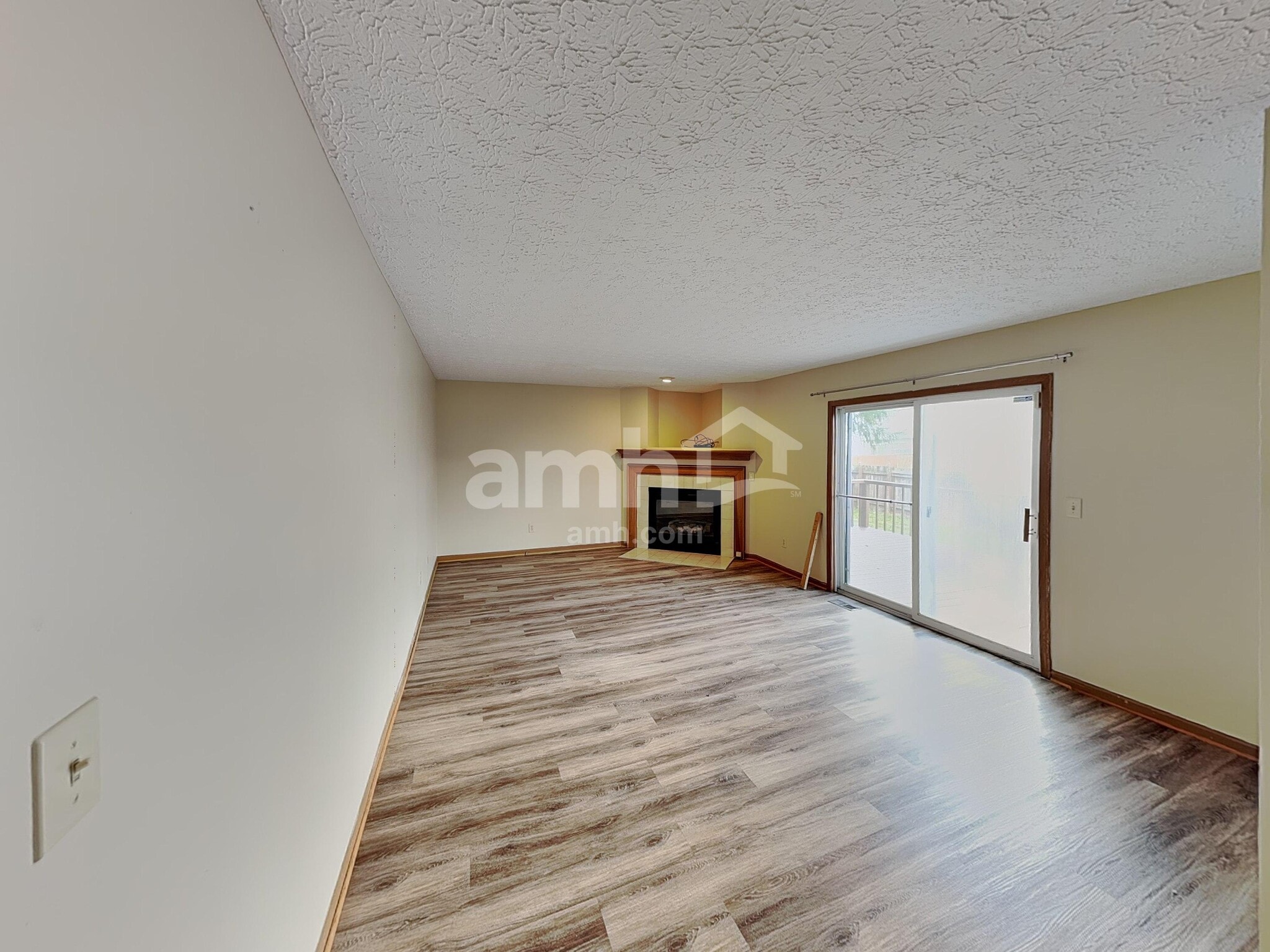 Building Photo - 6380 Kelsey Ct