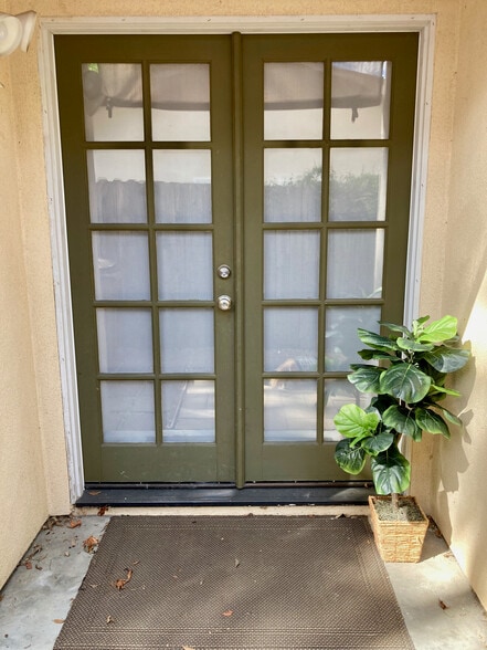 Your Entrance- Double French doors - 6213 Muirfield Dr