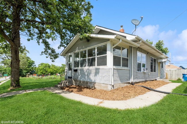 Building Photo - 1547 13th St