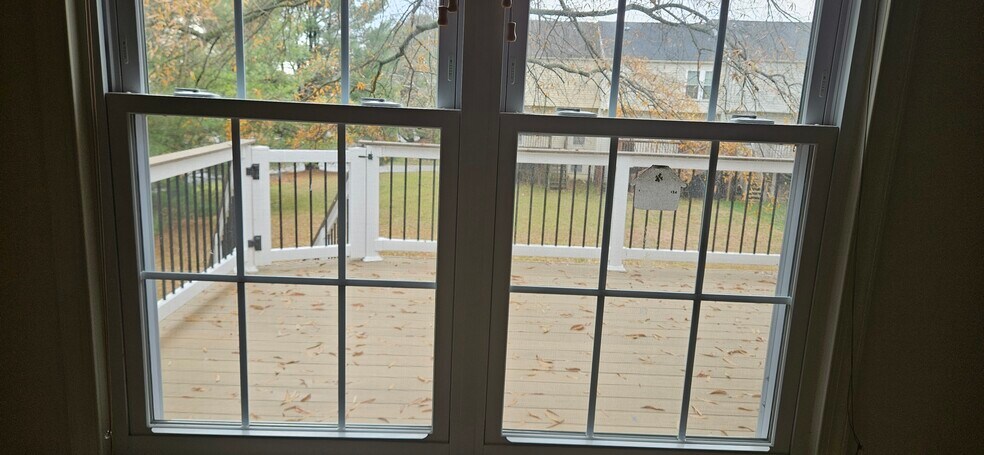 Building Photo - 34 Degas Cir