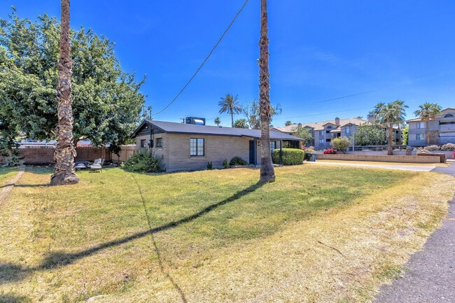 Building Photo - 4417 N 21st St