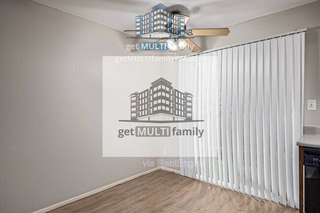 Building Photo - 1111 E Butler Dr