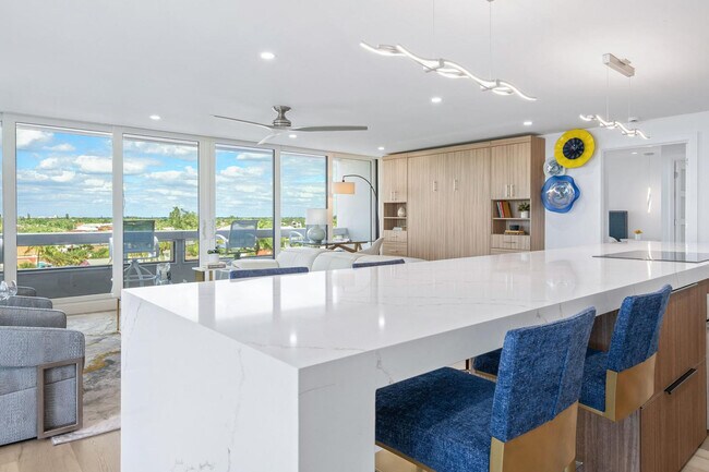 Building Photo - 5400 Ocean Blvd