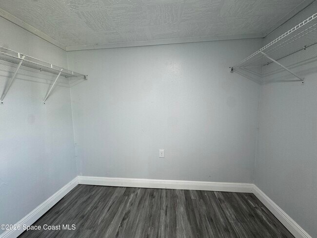 Building Photo - 508 Carolina Ave