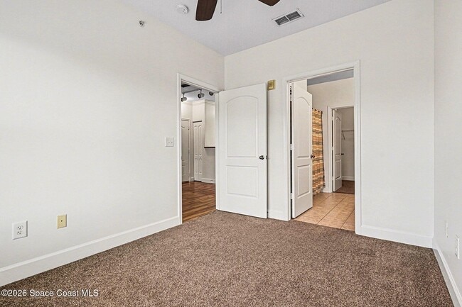 Building Photo - 6440 Borasco Dr