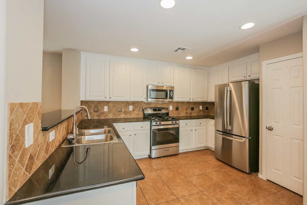 Building Photo - 8300 W Wildwood Glen Dr