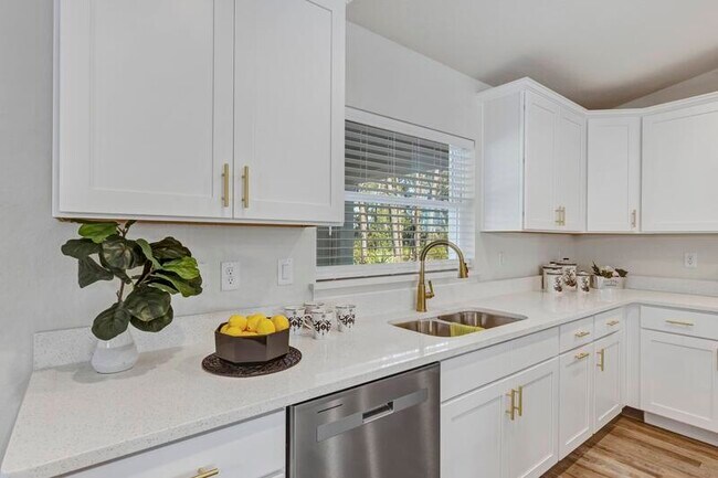 Building Photo - 4129 SW 115th St