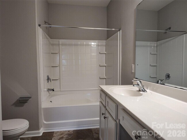 Building Photo - 9623 Weikert Rd