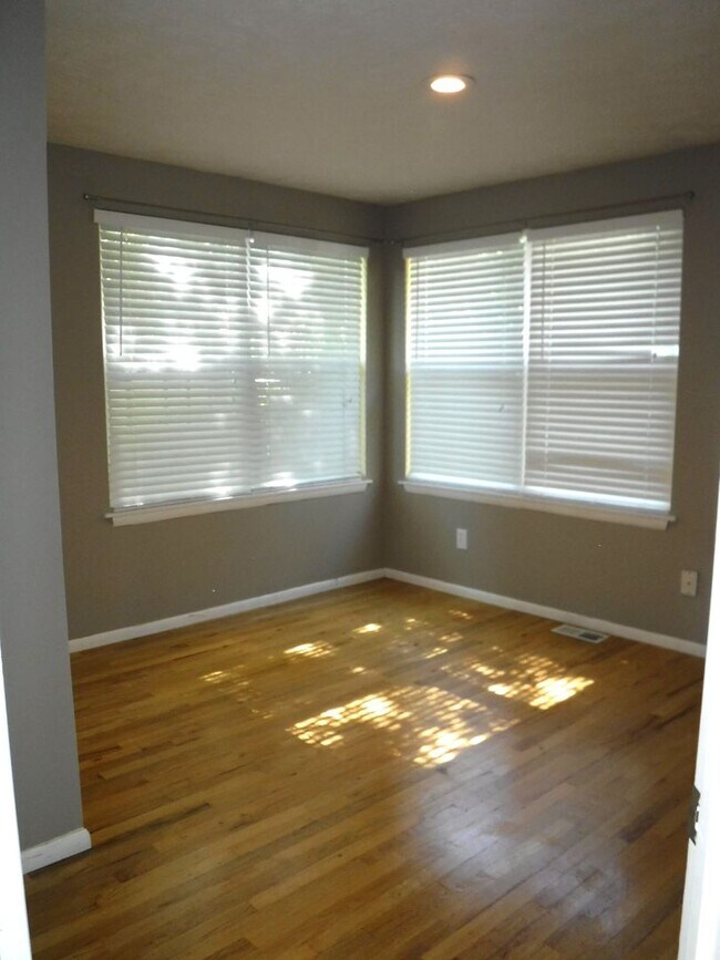 Building Photo - Beautiful Boise Bench home just off N Curtis and Northview St.