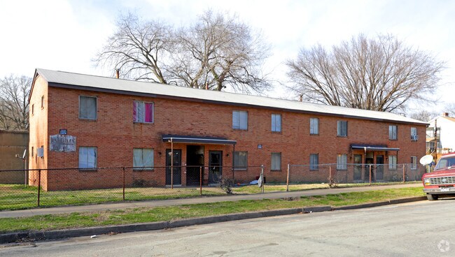 Primary Photo - Beverly Apartments