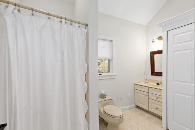 Building Photo - 1 Little Smelt Pond Rd