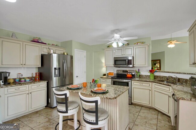 Building Photo - 3492 Heatherwood Ct