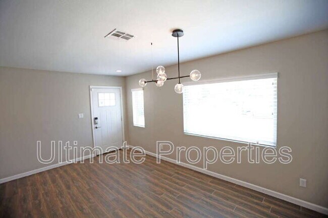 Building Photo - 17802 N 43rd Way