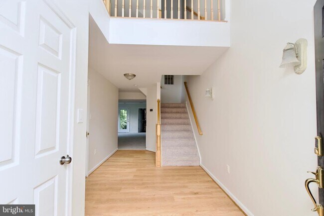 Building Photo - 8393 Jovin Cir