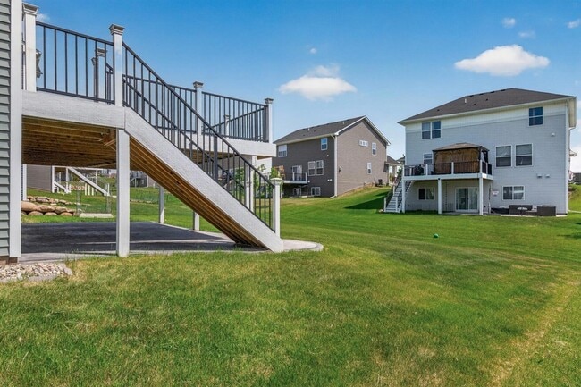 Building Photo - 1559 Edgebrook Ln