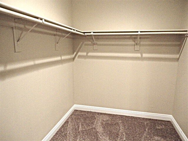 Building Photo - 2884 Gables Vale Ct