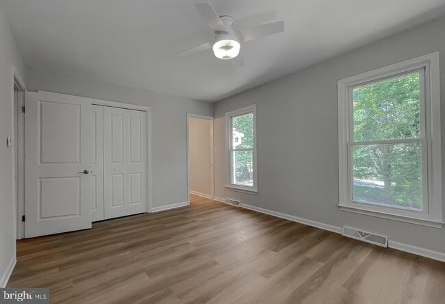 Building Photo - 22373 Enoch Rd