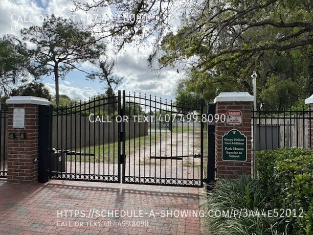 Building Photo - 3 Wooden Shoe Ln