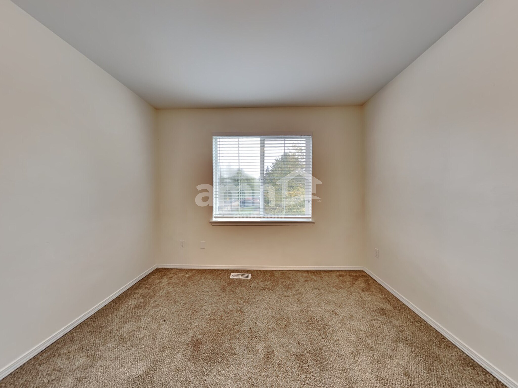 Building Photo - 20515 85th Ave Ct E