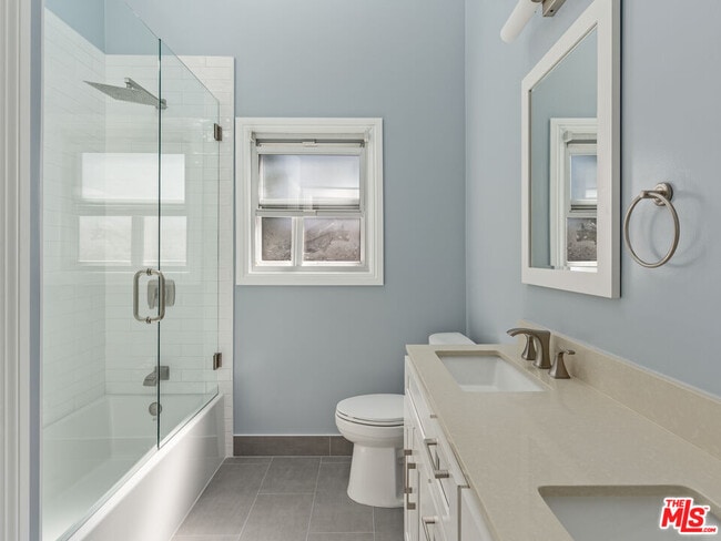 Building Photo - 7630 W 91st St