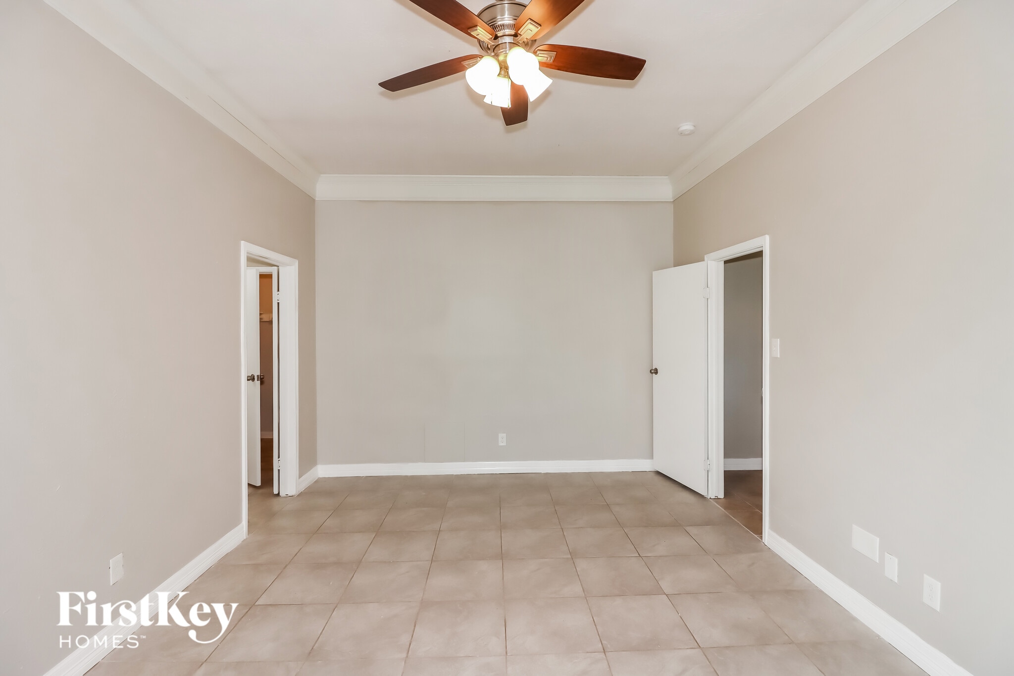 Building Photo - 6611 Gleneagles Dr