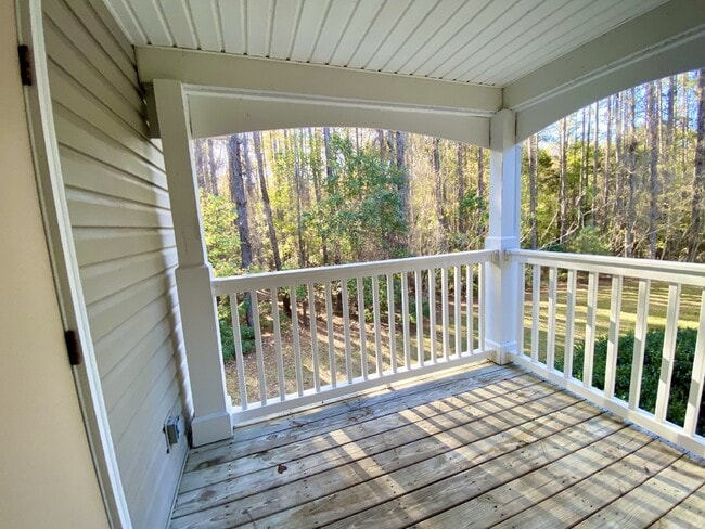 Building Photo - Furnished Two Bedroom Condo in The Reserve at Woodbridge.