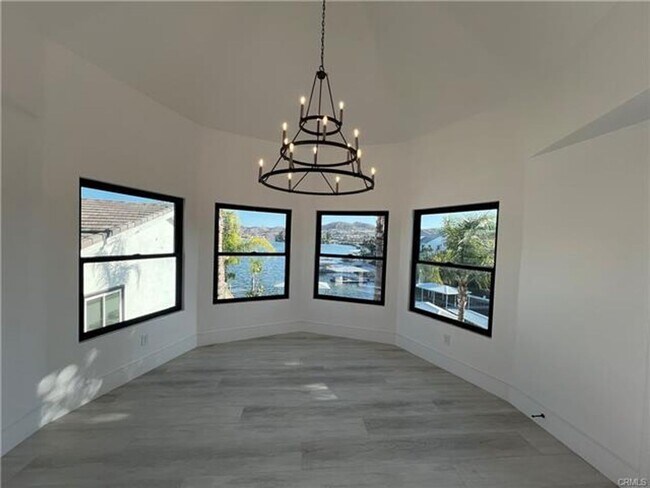 Building Photo - Stunning Lakefront Retreat in Gated Canyon...