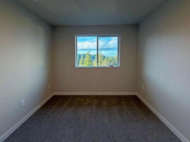 Building Photo - 2634 Waterlily Dr