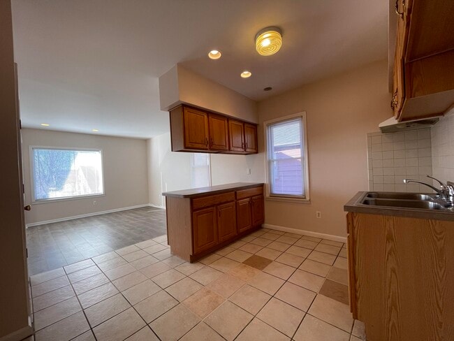 Building Photo - 15832 Appoline St