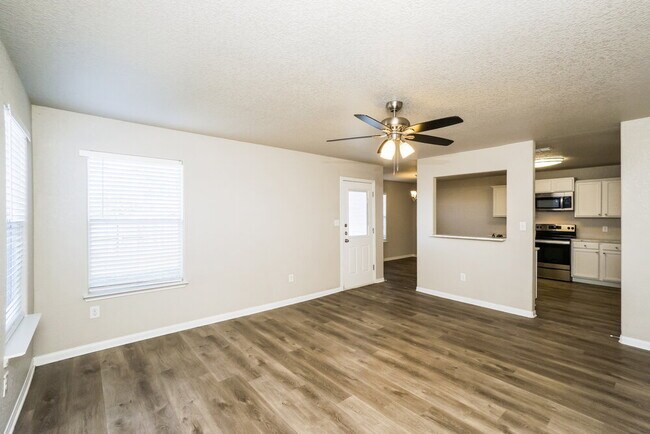 Building Photo - 5410 Chase Canyon