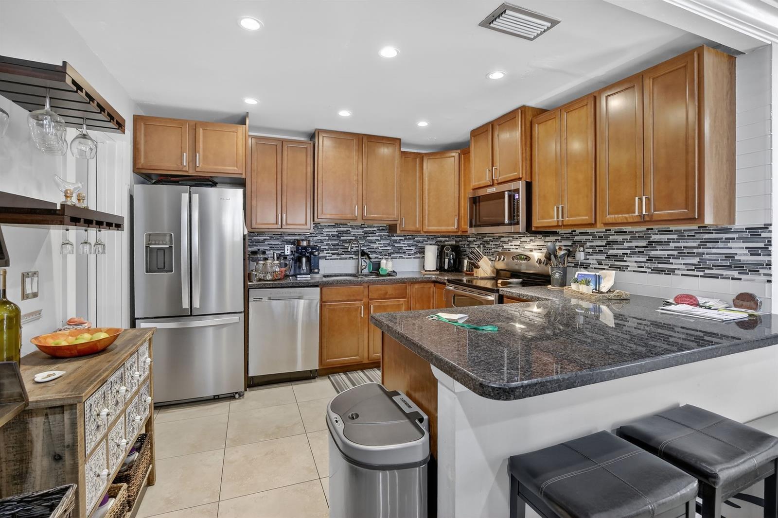 Building Photo - 3673 W Forge Rd