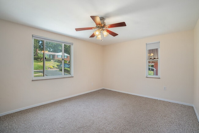 Building Photo - 5116 Cherryvale Dr