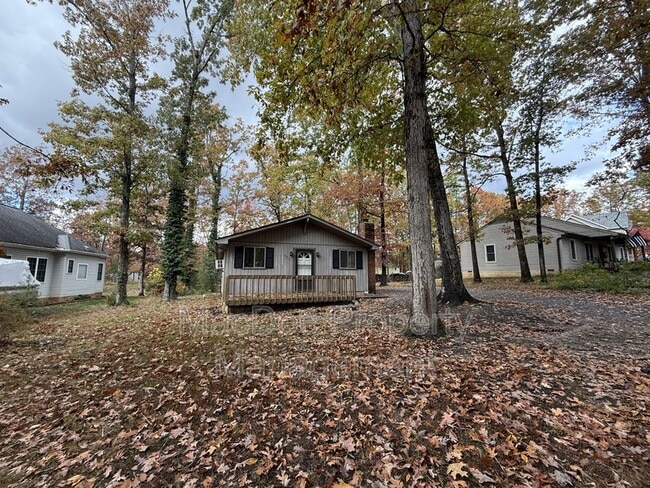 Building Photo - 900 Lakeview Pkwy