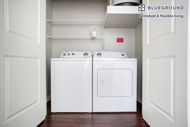 Building Photo - 1717 Toomey Rd