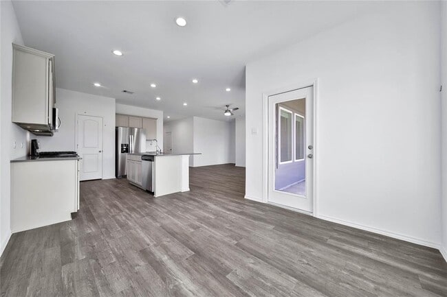 Building Photo - 12115 Blue Coast Ln