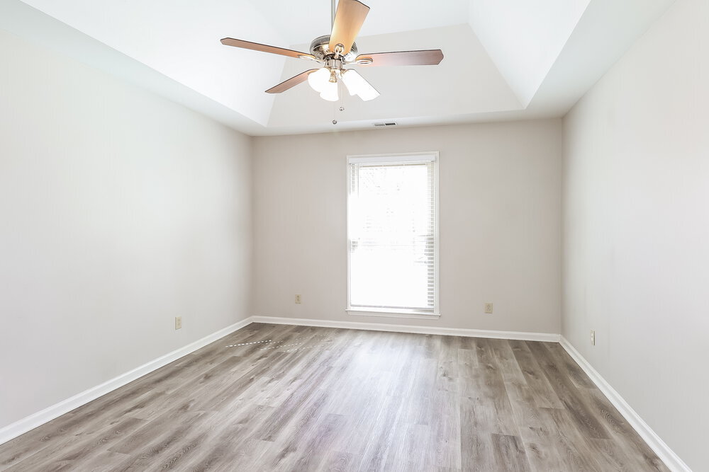 Building Photo - 707 Trailing Rock Dr