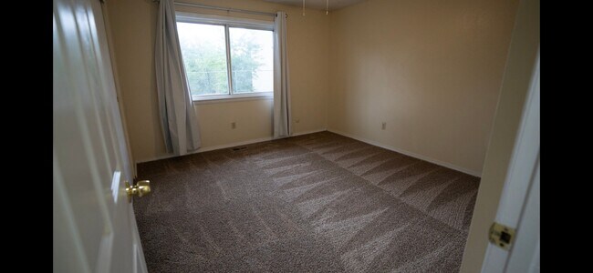 Building Photo - 2584 Astrozon Cir