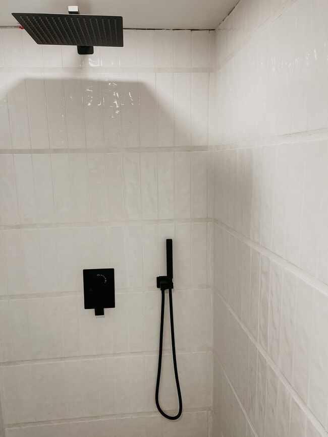 Building Photo - 3225 Colcord Ave