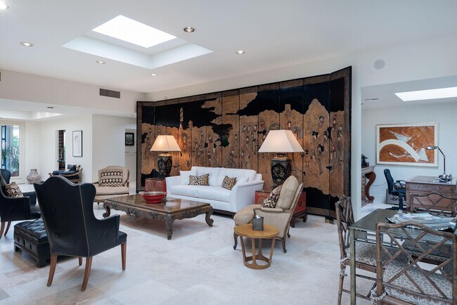 Building Photo - 3 Cornell Dr